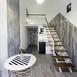City Centre Loft Next To Synagogue